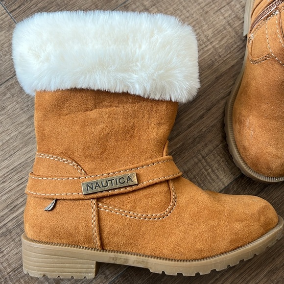 ✨2 PAIRS OF GIRL BOOTS✨ - Picture 4 of 14